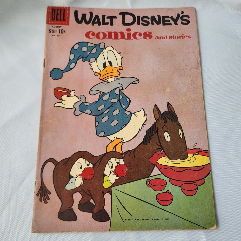 Walt Disney's Comics and Stories Dell August No. 222 Vintage Comic Book
